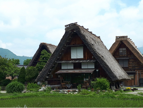 合掌造り